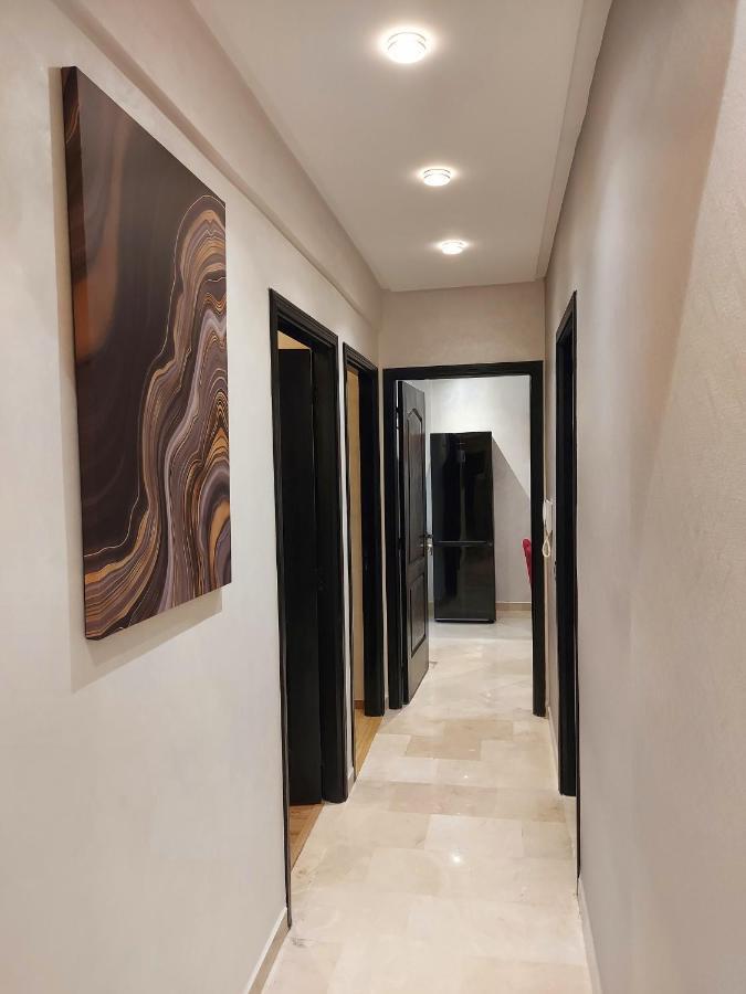 Modern Apartment Opposite The Hassan2 Mosque, Very Well Equipped And Stylish, 85 M2 With Gym And Direct Sea View With Underground Garage , Prohibits Unmarried Couples Of Arab Origin Καζαμπλάνκα Εξωτερικό φωτογραφία