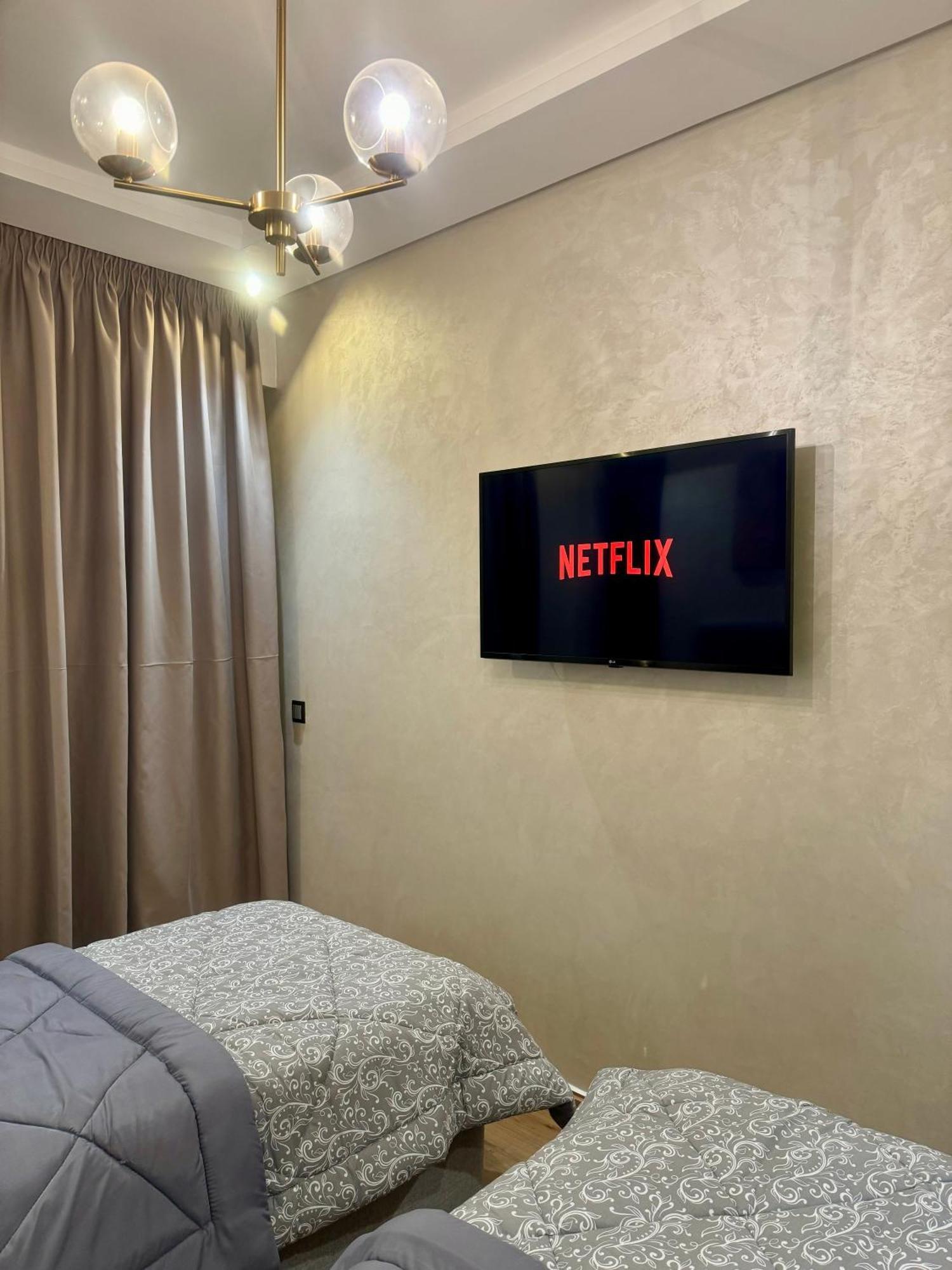 Modern Apartment Opposite The Hassan2 Mosque, Very Well Equipped And Stylish, 85 M2 With Gym And Direct Sea View With Underground Garage , Prohibits Unmarried Couples Of Arab Origin Καζαμπλάνκα Εξωτερικό φωτογραφία