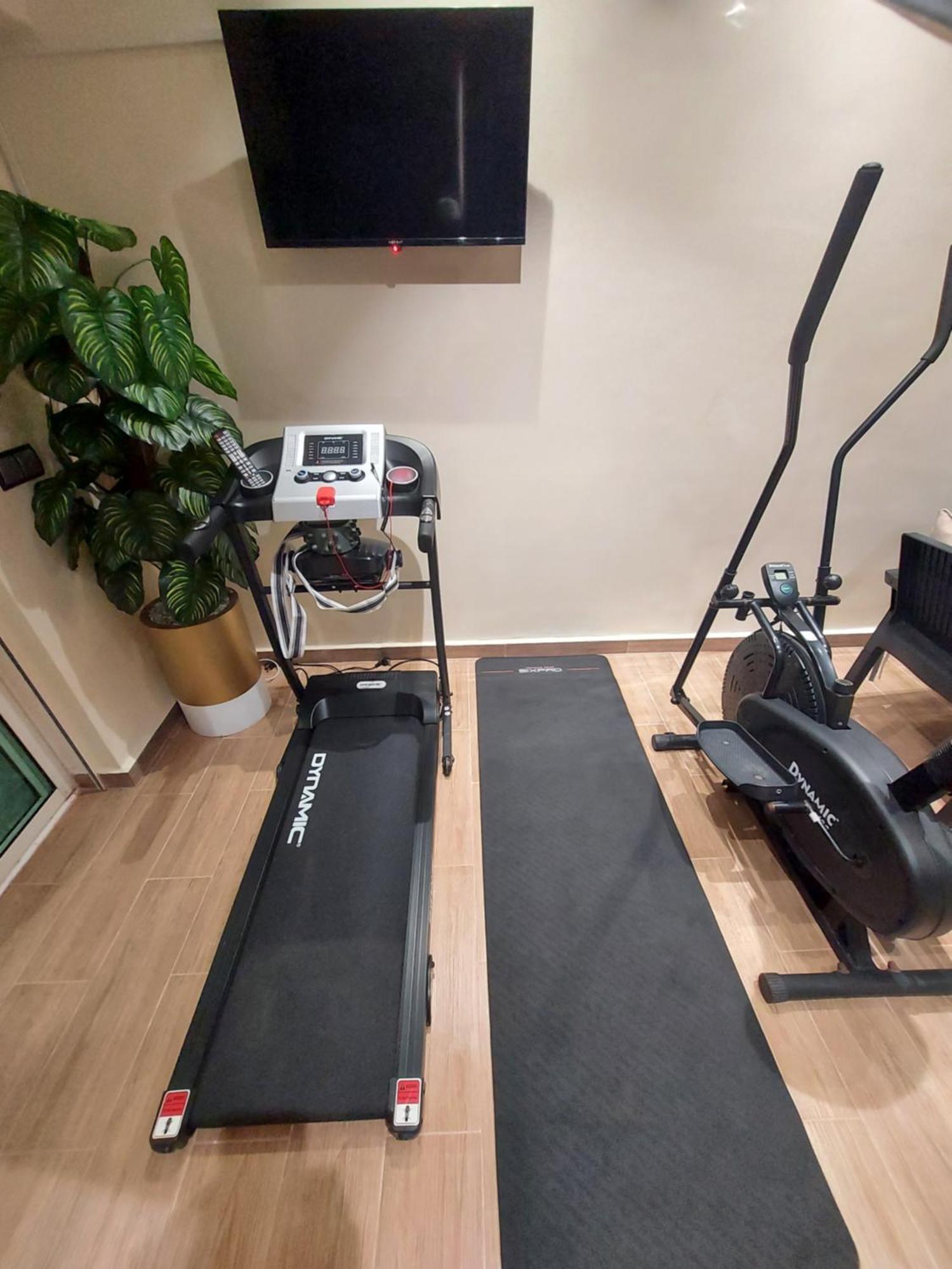 Modern Apartment Opposite The Hassan2 Mosque, Very Well Equipped And Stylish, 85 M2 With Gym And Direct Sea View With Underground Garage , Prohibits Unmarried Couples Of Arab Origin Καζαμπλάνκα Εξωτερικό φωτογραφία